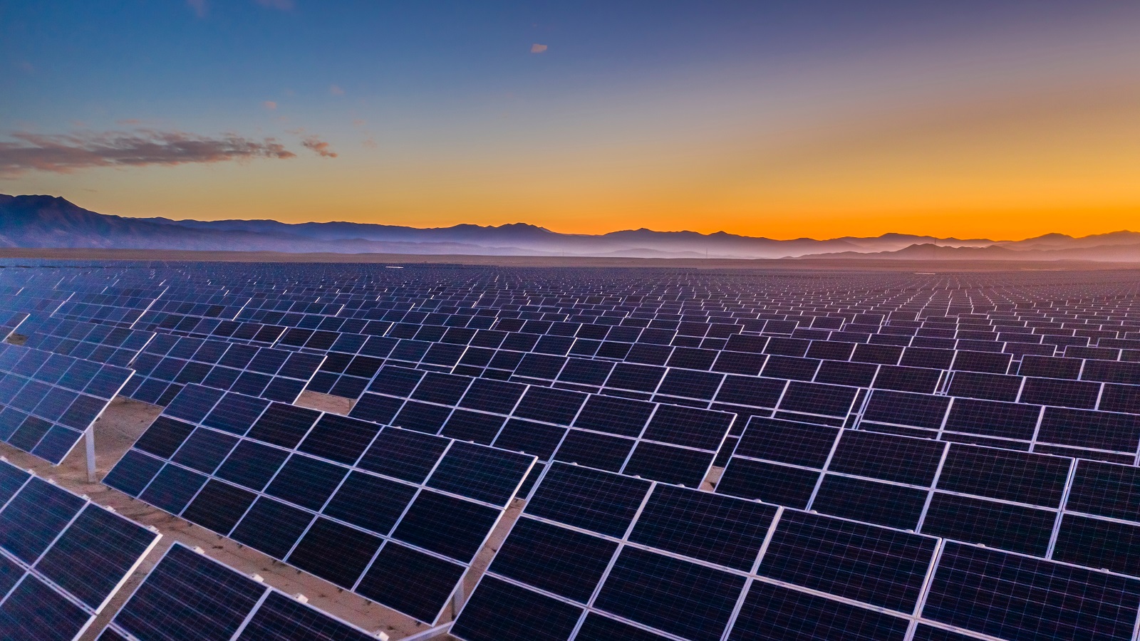 Where is the largest solar park located?
